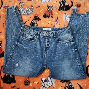 YMI mid rise, ankle jeans